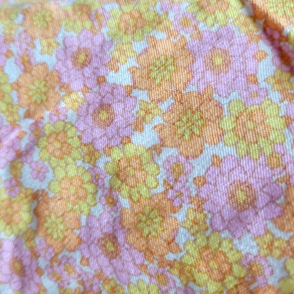 2/$15 NWT H&M Size L V-Neck Drawstring Blouse - Picture 4 of 5